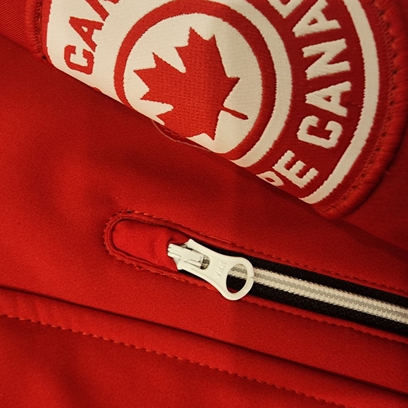 2018 Winter Olympic Hudson's Bay Men's Jacket - Picture 9 of 9